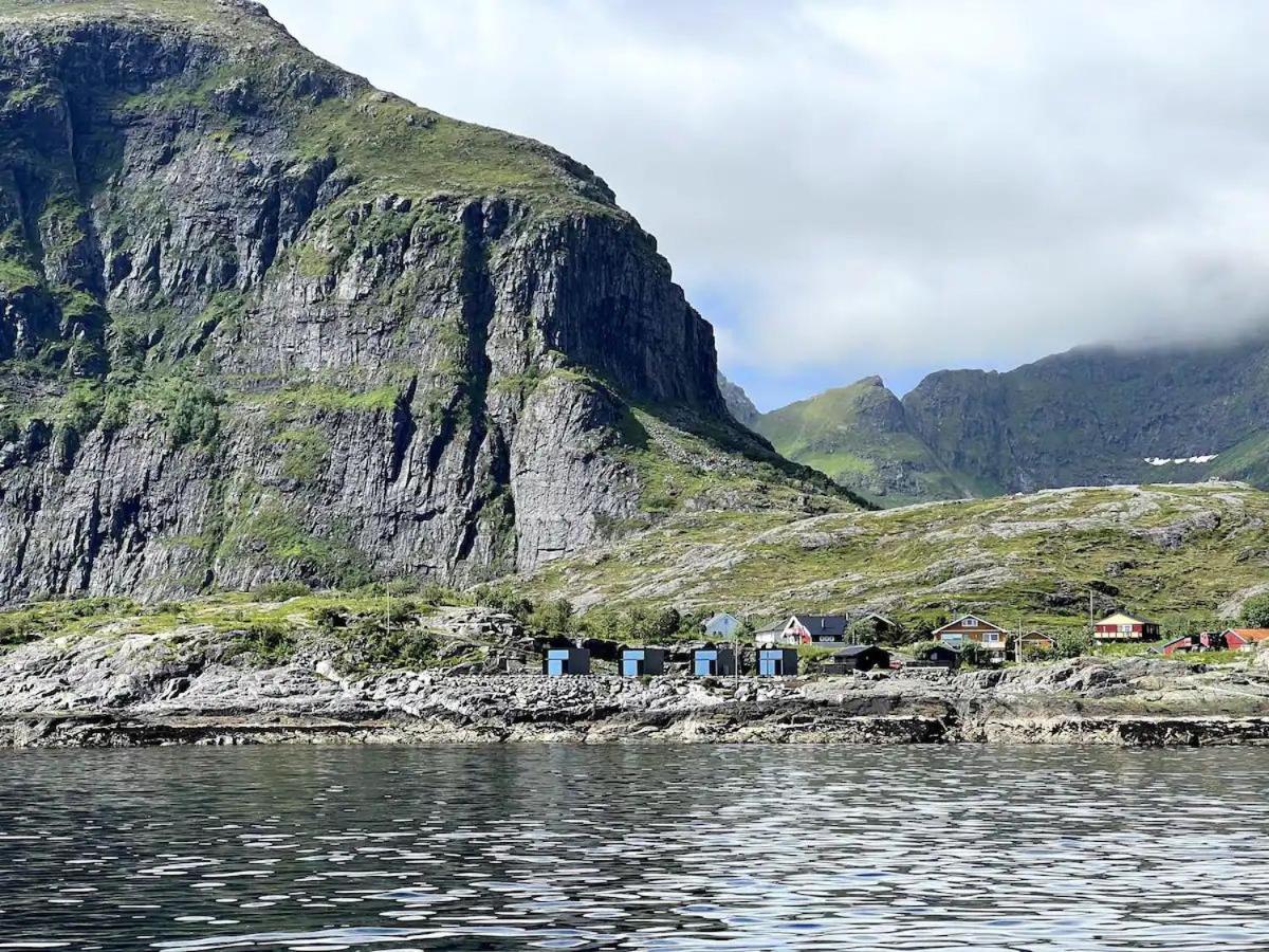 High End Sea Cabins At A In Lofoten Moskenes Bagian luar foto